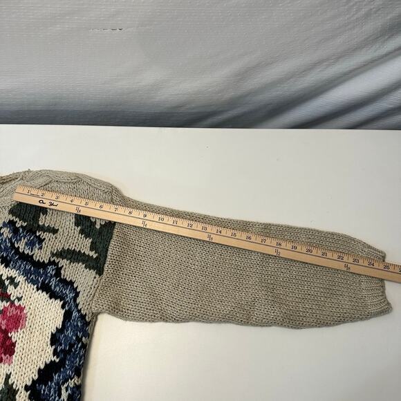 Vintage One Step Up Womens Chunky Sweater Size M Hand Knit Floral Graphic Boho - Picture 9 of 9